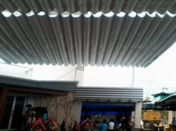 Mái xếp di động được nhiều cơ sở tin dùng bởi sự tiện lợi và ưu việt đến từ chúng